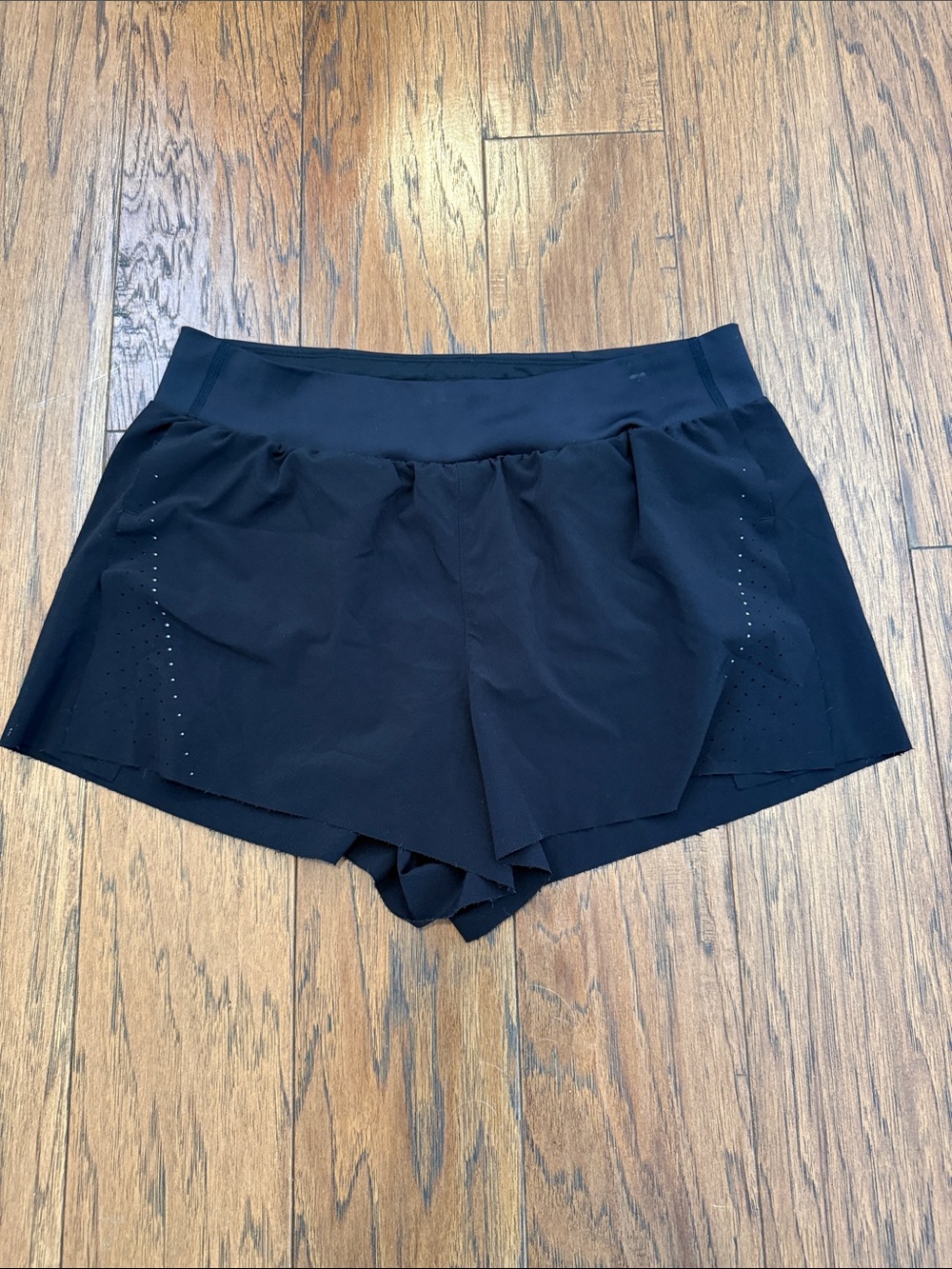 Athleta Black Lasercut Fast Route Run Shorts, Small